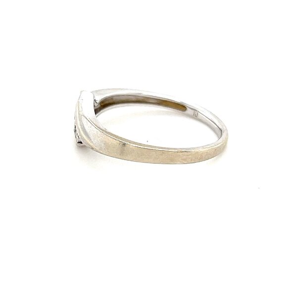 10K White Gold 3-Small Diamonds Ring - Picture 3 of 11